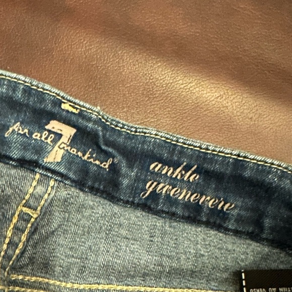 7Fam ankle jeans - Picture 2 of 8